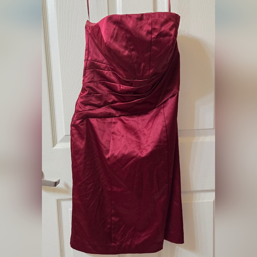 Limited brand maroon strapless dress, size 8